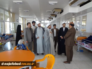 دیدار ریاست آموزشکده دختران نجف آباد ،همکاران ومسئولین شهری از خانه سالمندان  4