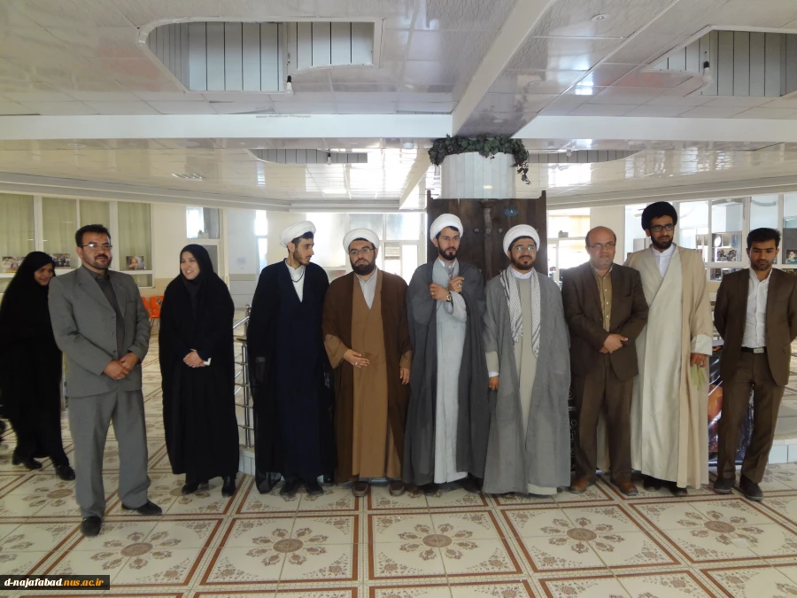 دیدار ریاست آموزشکده دختران نجف آباد ،همکاران ومسئولین شهری از خانه سالمندان  6