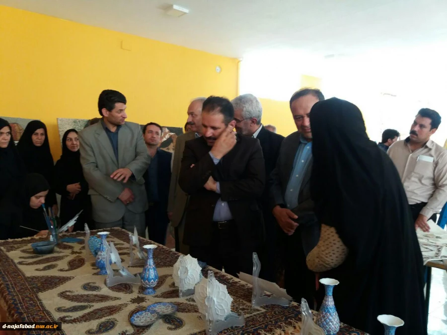 امضاء تفاهمنامه بین دانشگاههای فنی و حرفهای و ارگانهای صنعتی کشور     8