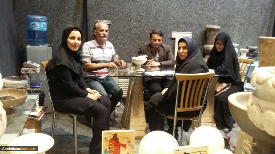 بازدید ریاست دانشکده دختران نجف آباد با هیات همراه از موزه مجموعه برج آزادی تهران 7