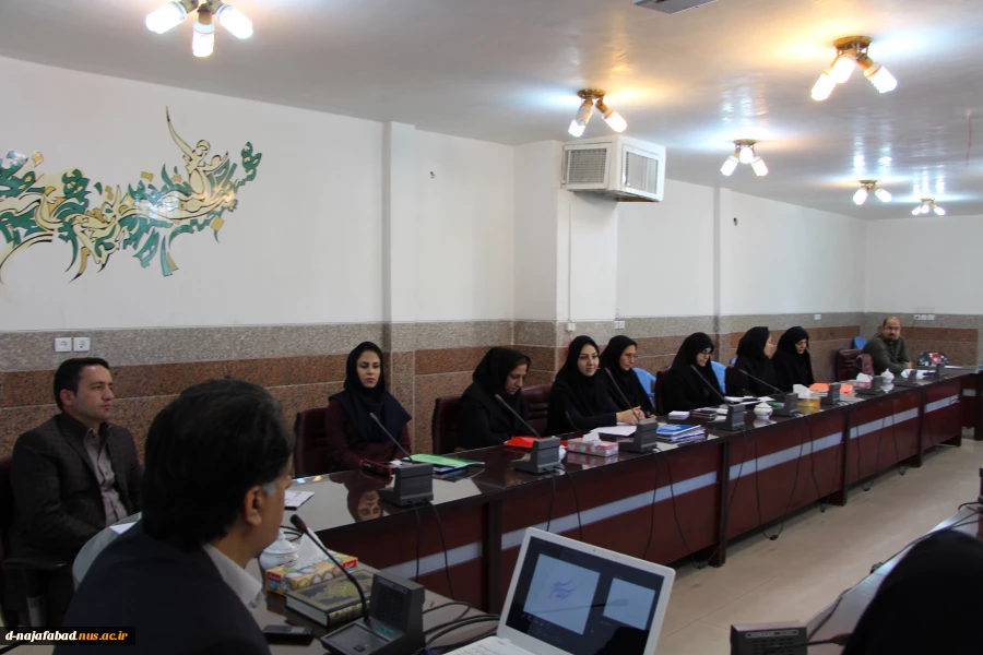 برگزاری کارگاه آموزشی درآموزشکده فنی وحرفه ای دختران نجف آباد برگزار گردید 2
