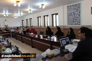 برگزاری کارگاه آموزشی درآموزشکده فنی وحرفه ای دختران نجف آباد برگزار گردید 3