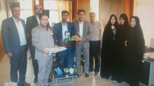 یدار اعضای خانه صنعت ومعدن شهرستان و دانشکده فنی وحرفه ای سمیه دختران نجف آباد با معاون استاندار و فرماندار ویژه شهرستان بمناسبت هفته دولت 2
