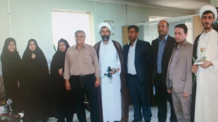 یدار اعضای خانه صنعت ومعدن شهرستان و دانشکده فنی وحرفه ای سمیه دختران نجف آباد با معاون استاندار و فرماندار ویژه شهرستان بمناسبت هفته دولت 6