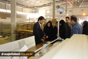 بازدیدریاست،معاونین و مدیر گروههای آموزشکده دختران نجف آباداز کارخانه فناور پلاستیک سپاهان  3