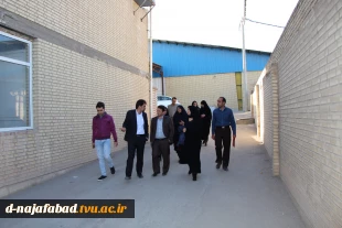 بازدیدریاست،معاونین و مدیر گروههای آموزشکده دختران نجف آباداز کارخانه فناور پلاستیک سپاهان  6