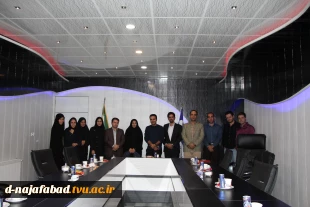 بازدیدریاست،معاونین و مدیر گروههای آموزشکده دختران نجف آباداز کارخانه فناور پلاستیک سپاهان  11