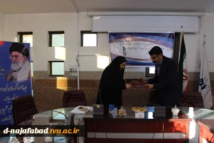 انعقاد تفاهم نامه فی مابین دانشکده دختران نجف آباد ودفتر فدراسیون جهانی مخترعان در جمهوری اسلامی ایران 12