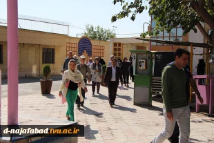 حضور توریستهای آلمانی درآموزشکده دختران نجف آباد  5