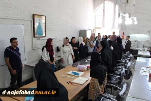 حضور توریستهای آلمانی درآموزشکده دختران نجف آباد  7
