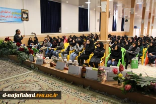 همایش مواد مخدر دانشجویان جدید الورود با حضور سرگرد الله وردی رییس مواد مخدر شهرستان نجف اباد 2