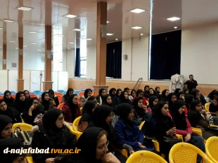 جلسه پرسش وپاسخ  با ریاست ومعاونین 7