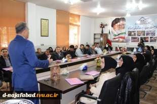 برگزاری دوره تشریفات در خانه صنعت و معدن با آموزشکده دختران نجف آباد 5