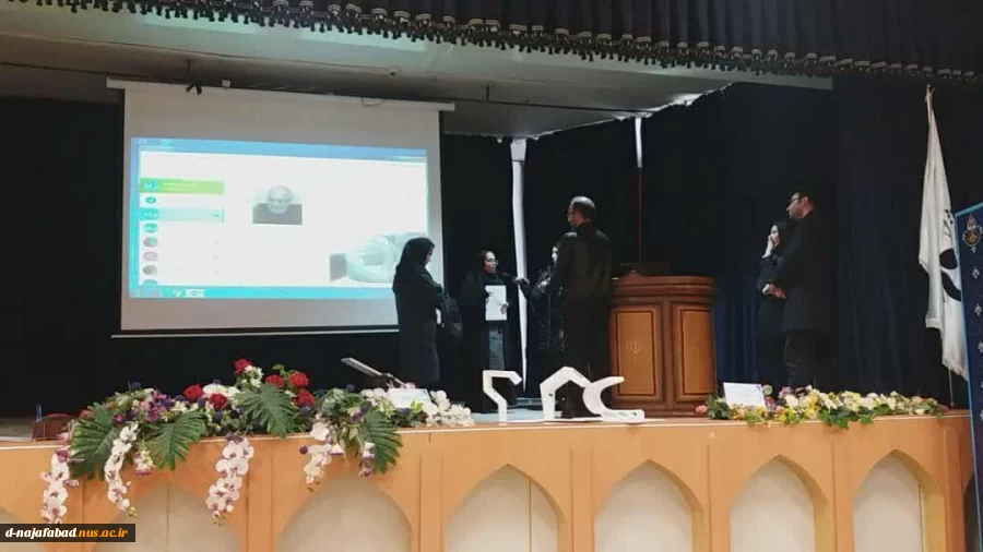 نخستین وبینار (ویدو کنفرانس) آموزشکده دختران نجف آباد برگزار شد  8