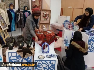 حضور فعال آموزشکده فنی وحرفه ای دختران نجف آباد در نوزدهمین نمایشگاه پژوهش، فناوری و فن بازار با ارائه دستاوردهای دانشجویان درغرفه دانشگاه فنی وحرفه ای کشور 4