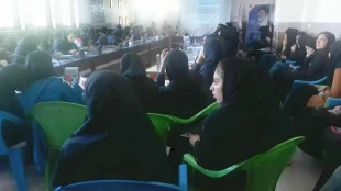 کارگاه خلاقیت درعکاسی درسالن جلسات آموزشکده دختران نجف آباد 5