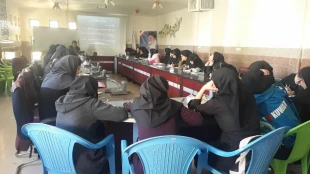 کارگاه خلاقیت درعکاسی درسالن جلسات آموزشکده دختران نجف آباد 7