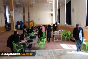 بمناسبت روز جهانی گرافیک اید ه شو درسالن اجتماعات برگزار شد 3