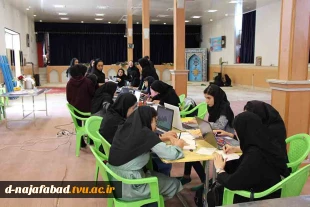 بمناسبت روز جهانی گرافیک اید ه شو درسالن اجتماعات برگزار شد 6