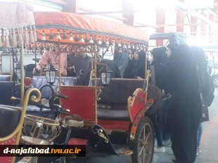 بازدید ریاست دانشکده وهمراهان از مجموعه صنعتی دارکوب 5