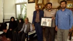 دیداربا خانواده شهدا هشت سال دفاع مقدس 3