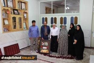دیداربا خانواده شهدا هشت سال دفاع مقدس 8