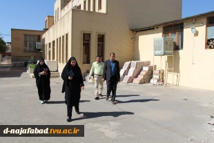 حضورآقای دکتررضا زعفریان معاونت محترم آموزشی وپژوهشی ومشاور رئیس دانشکده در کسب و کارها و رویدادهای دانشجویی دردانشگاه تهران درجلسه شورای اداری شهرستان وبازدید از آموزشکده فنی و حرفه ای دختران نجف آباد 2