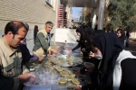پخت و توزیع آش رشته به مناسبت 16 آذر ماه روز دانشجودر  دانشکده فنی وحرفه ای دختران نجف آباد 3