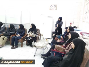 کارگاه آموزشی آشنایی و مراقبت از بیماری آنفولانزا توسط سرکار خانم دکتر نادری نژاد از شبکه بهداشت و درمان شهرستان نجف آباد در دانشکده فنی سمیه نجف آباد برگزار شد. 4