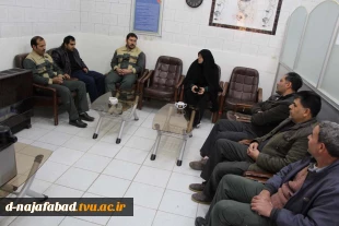 کارگاه آموزشی آشنایی و مراقبت از بیماری آنفولانزا توسط سرکار خانم دکتر نادری نژاد از شبکه بهداشت و درمان شهرستان نجف آباد در دانشکده فنی سمیه نجف آباد برگزار شد. 6