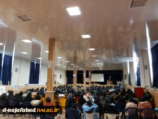 کارگاه آموزشی کارآفرینی با موضوع نبایدهای کسب و کار سخنران خانم مهندس ندا موسوی   در سالن اجتماعات دانشکده فنی وحرفه ای دختران نجف آباد برگزار گردید. 2