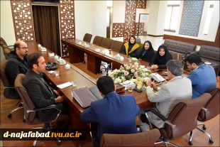 جلسه خانم دکتر ایمانیان ریاست دانشکده سمیه نجف اباد با جناب آقای مهندس مغزی شهردار نجف آباد در شهرداری نجف آباد  برگزار شد. 4