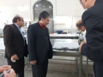 دوخت و آماده سازی ماسک دو لایه در آموزشکده فنی و حرفه ای دختران نجف آباد 9