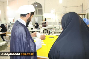 بازدید معاونت نهاد رهبری از کارگاه تولید ماسک آموزشکده دختران نجف آباد 6