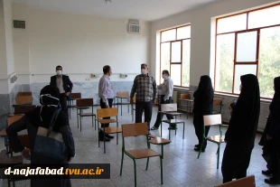 بازدید معاون شبکه بهداشت ودرمان شهرستان و همراهان ازسالن های برگزاری آزمون های سازمان سنجش در آموزشکده فنی وحرفه ای دختران نجف آباد 7