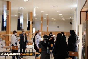 بازدید معاون شبکه بهداشت ودرمان شهرستان و همراهان ازسالن های برگزاری آزمون های سازمان سنجش در آموزشکده فنی وحرفه ای دختران نجف آباد 9