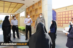 بازدید معاون شبکه بهداشت ودرمان شهرستان و همراهان ازسالن های برگزاری آزمون های سازمان سنجش در آموزشکده فنی وحرفه ای دختران نجف آباد 10