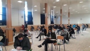 هشتمین آزمون استخدامی متمرکز دستگاه های اجرایی به میزبانی آموزشکده دختران نجف آباد برگزار شد 9