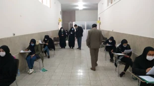 هشتمین آزمون استخدامی متمرکز دستگاه های اجرایی به میزبانی آموزشکده دختران نجف آباد برگزار شد 13