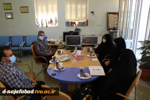 بازدید ریاست آموزشکده از مجموعه صنعتی دارکوب 3