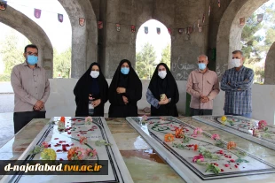 مراسم غبار روبی وعطر افشانی یادمان شهدای غواص امیر آباد 2