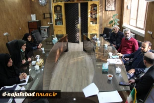 نماینده مردم شهرستان نجف آباد در مجلس شورای اسلامی با رئیس دانشگاه فنی وحرفه ای استان و ریاست آموزشکده دختران نجف آباد با دیدار و گفتگو کرد  5