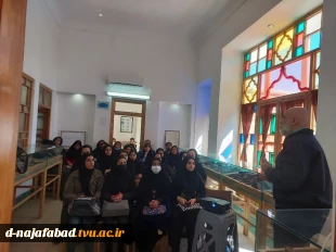 دیدار وگفتگو گروه پژوهش، کارآفرینی و ارتباط با صنعت آموزشکده دختران نجف آباد با آقای دکتر خسروی هیات علمی دانشگاه اصفهان و کارآفرینی نمونه کشوری  5
