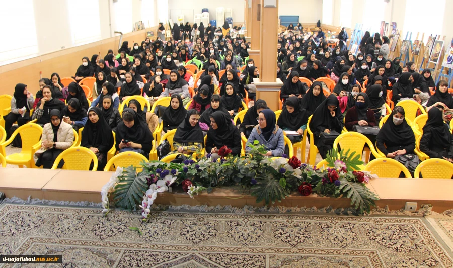 جشن ولادت با سعادت امام زمان (عج) درآموزشکده فنی وحرفه ای دختران نجف آباد برگزار شد 3