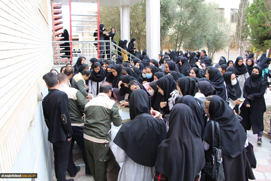 جشن ولادت با سعادت امام زمان (عج) درآموزشکده فنی وحرفه ای دختران نجف آباد برگزار شد 4