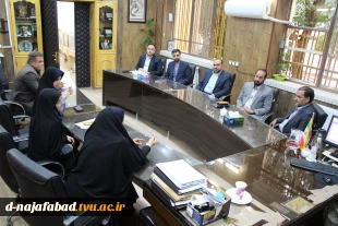 بازدید جناب آقای اعتصامیان مشاور و مدیرکل حراست دانشگاه فنی و حرفه‌ای و هیئت همراه از آموزشکده فنی وحرفه ای دختران نجف آباد 4