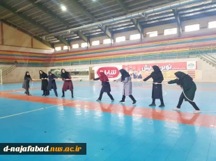 بمناسبت هفته تربیت بدنی  برنامه های ورزشی  متنوع بین همکاران وگوه گشت دانشجویان خوابگاهی آموزشکده دختران نجف آباد برگزار گردید 3