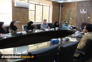 جلسه کمیته راهبردی مرکز مهارت آموزی با حضور ریاست مرکز فنی وحرفه ای در آموزشکده فنی وحرفه ای دختران نجف آباد برگزار شد 5