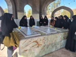 بمناسبت هفته بسیج ، قبور مطهر یادمان شهدای غواص امیرآباد غبار روبی وعطر افشانی شد. 6