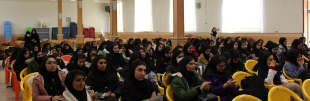 کرسی آزاد اندیشی با موضوع انتخابات وحضور حداکثری درآموزشکده دختران نجف آباد برگزار شد. 6